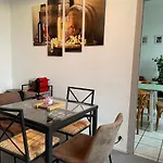 Douce Parenthese A Carcassonne